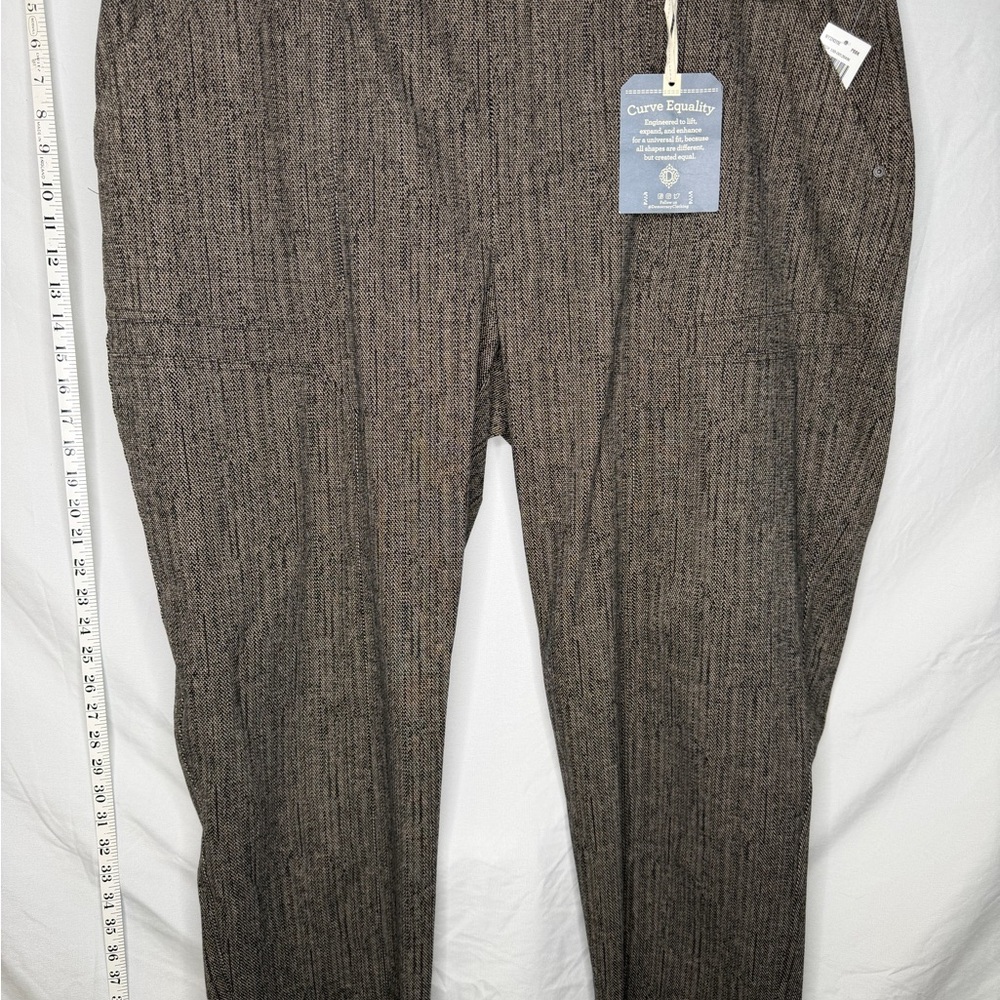 Democracy Women's Textured Brown Trousers